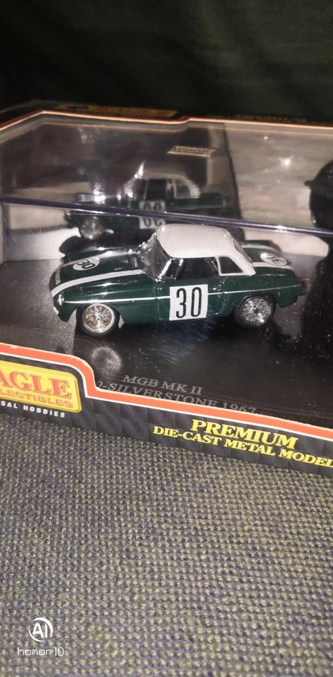MGB MK II n.30 Silverstone 1967 1/43 Eagle Coll. ITEM 3692 - Immagine 4 di 4