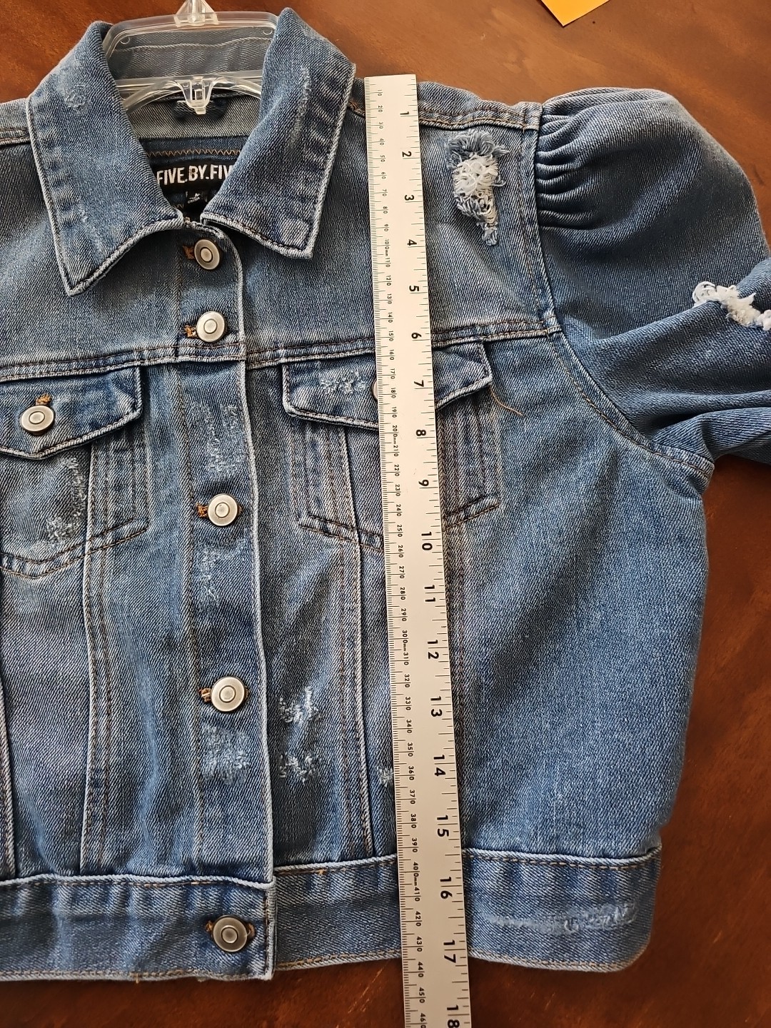 Five by Five Distressed Puff Shouldered Cropped D… - image 6