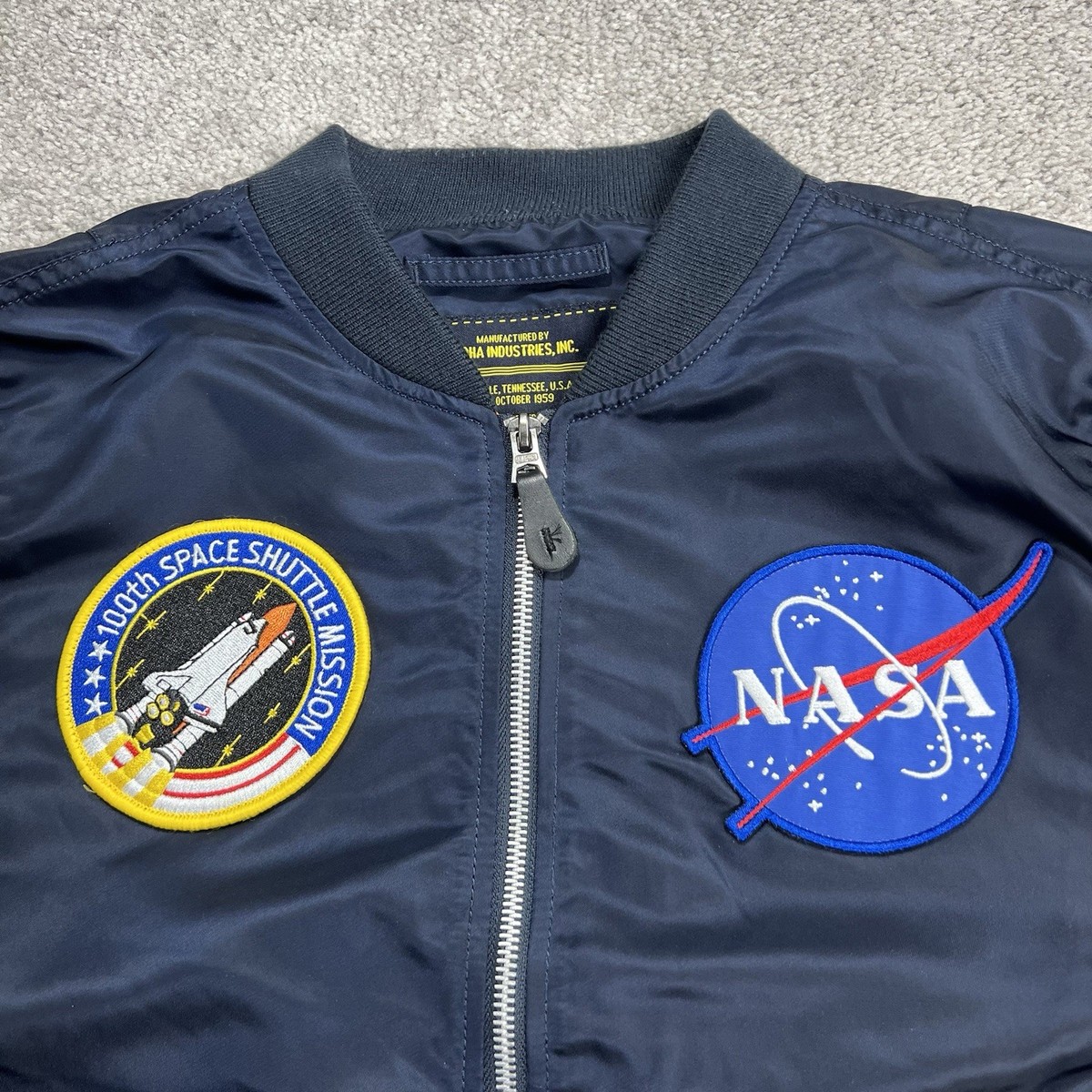 Alpha Industries Jacket Men Small NASA 100th Space Shuttle Mission 