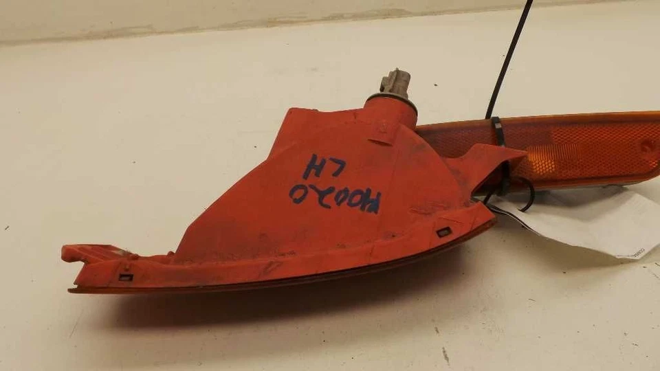 Lámpara de señal de esquina giratoria para conductor compatible con Toyota Camry 95-96 81520-06032  Foto 2 de 4