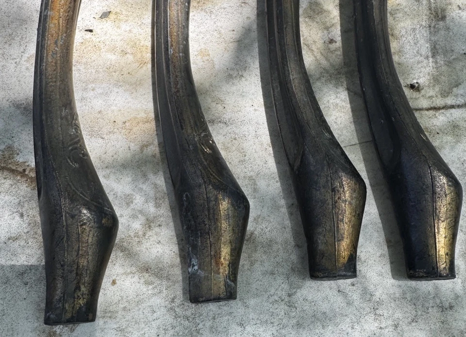 "Patas descapotables cónicas de resina de 4-19"" de alto artesano de salvamento provincial francés" Foto 2 de 4