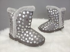 NEW Sz 2 Girls Flower Silver Gray Metallic Flower Faux-Fur Slipper Winter Boot