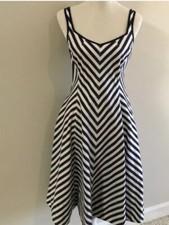 Talbots SHORELINE Navy/ White Denim Canvas Chevron Striped Midi Dress Sz 2P