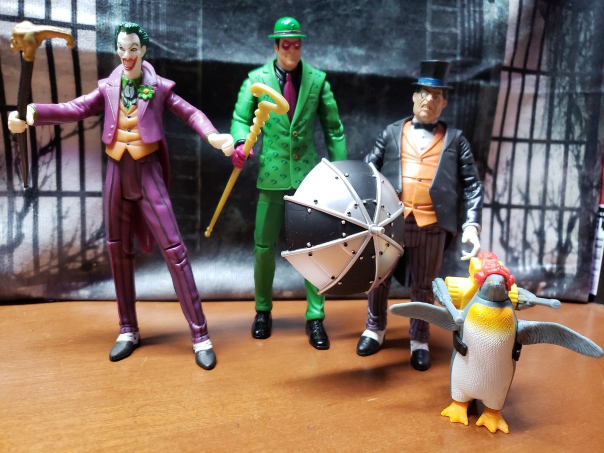 The Joker ,penguin .riddler Lot Of 4 Action Figure From Batman, DC