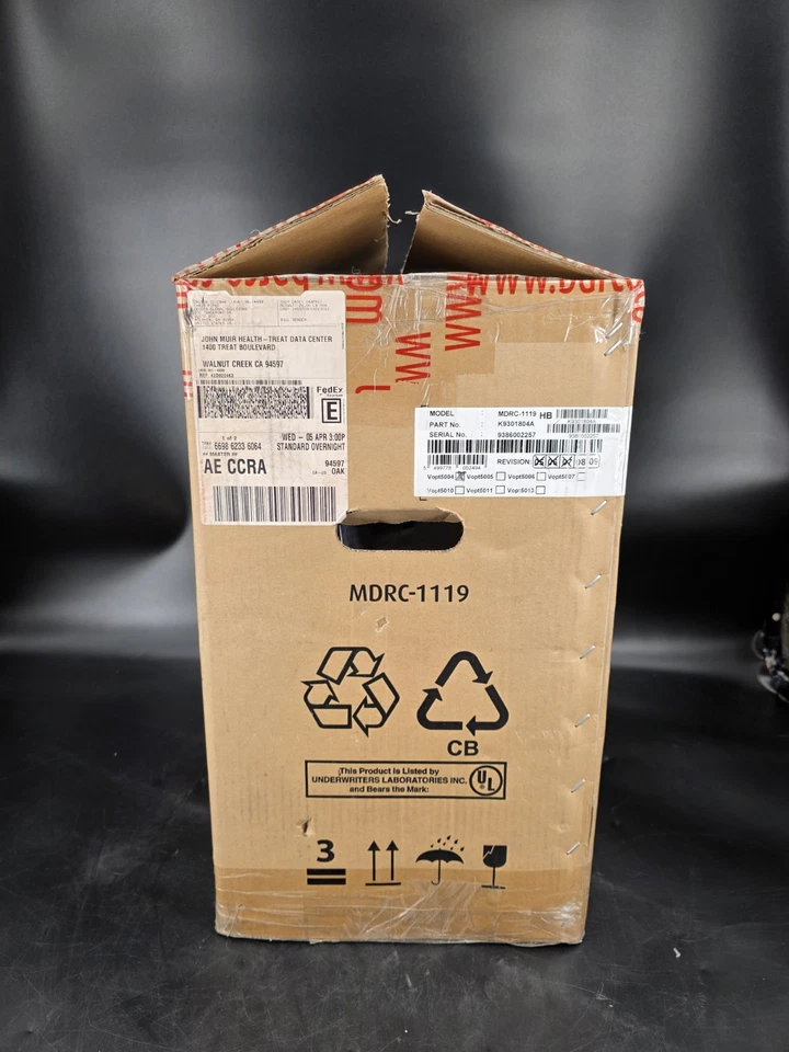 Barco MDRC-1119 K9301801A 19" Touchscreen Medical Color Monitor w/ Stand - New - Image 3 of 4