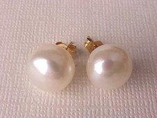 10.5MM AAA GENUINE WHITE PEARL STUD EARRINGS SOLID 14K YELLOW GOLD