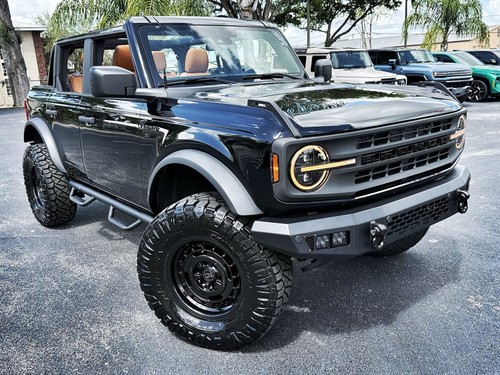 2025 Ford Bronco BAYSHORE CUSTOM BRONCO BLACKOUT SADDLE LEATHER