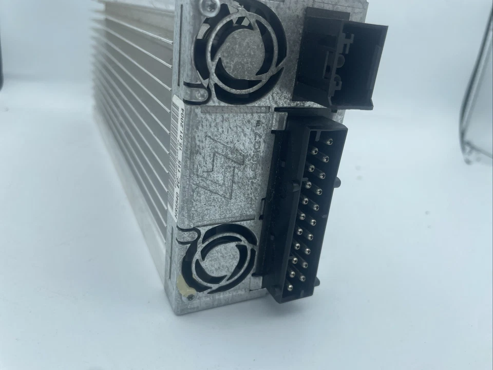 2006 - 2013 BMW 330i 328i 328xi 535i 528i 530i 550i 650i Hs7506 Amplifier OEM - Image 2 of 4