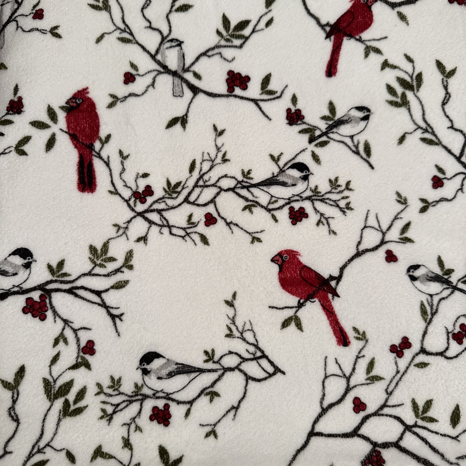 The Vermont Country Store Cardinal Bird Premium Bath Towel 100% Cotton 55x27”