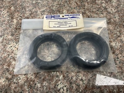 Rare RC10 Cadillac Associated Proline Front 2-rib tires 6866 ASC6866 NIB NOS