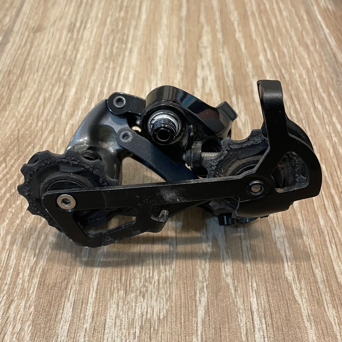 SRAM X9 Mountain Bike Rear Derailleur 10 Speed Medium Cage Type 2