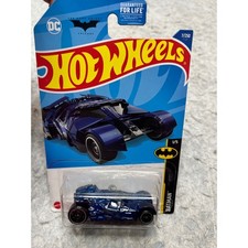 Hot Wheels Batman The Dark Knight Batmobile Blue 1/5 7/250 Diecast Car HCX94