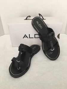 aldo black flip flops