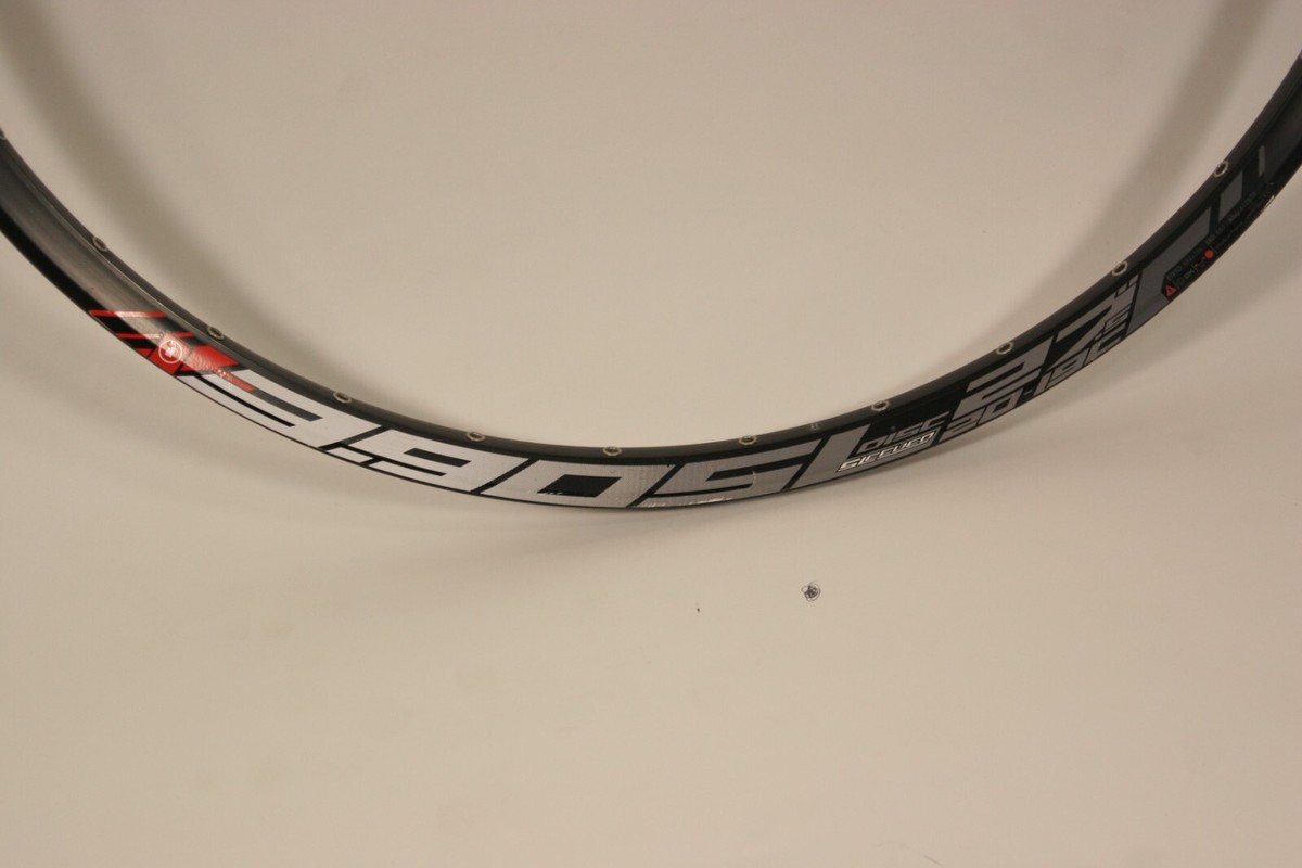 希少マビック　アルミリム　650B Mach1 390SL 27.5 or 650b Disc Alloy Rim w/Eyelets 32H 584-20 MMR26