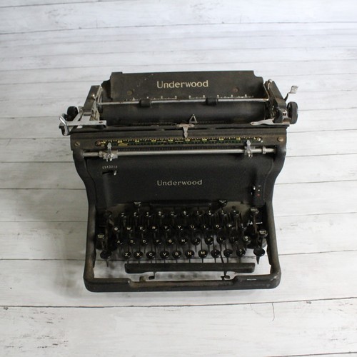 Underwood Vintage Standard Typewriter Black Untested USA Antique No. 3 - Picture 10 of 12