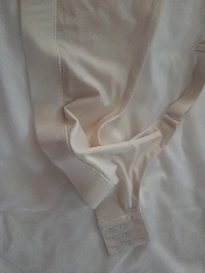 Cacique Beige Lightly Lined Balconette Bra Womens Size 54B  Underwire - Image 3 of 4