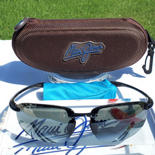 Maui Jim "HOOKIPA aka HO'OKIPA" 407-02 Gloss Black/ Grey Lenses WORTH-A-LOOK