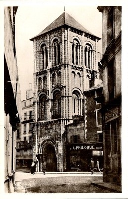 Mâcon France Tour de lHorloge Street Scene c1900-20 Postcard A. Rouchon