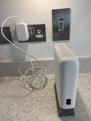 EE Smart WiFi Pro - WiFi 7 - für Smart Hub Pro - SW40J 119747 Tri-Band 6GHz 5GHz