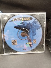 Dreamcast Console Two Controllers And Three Games Bundle