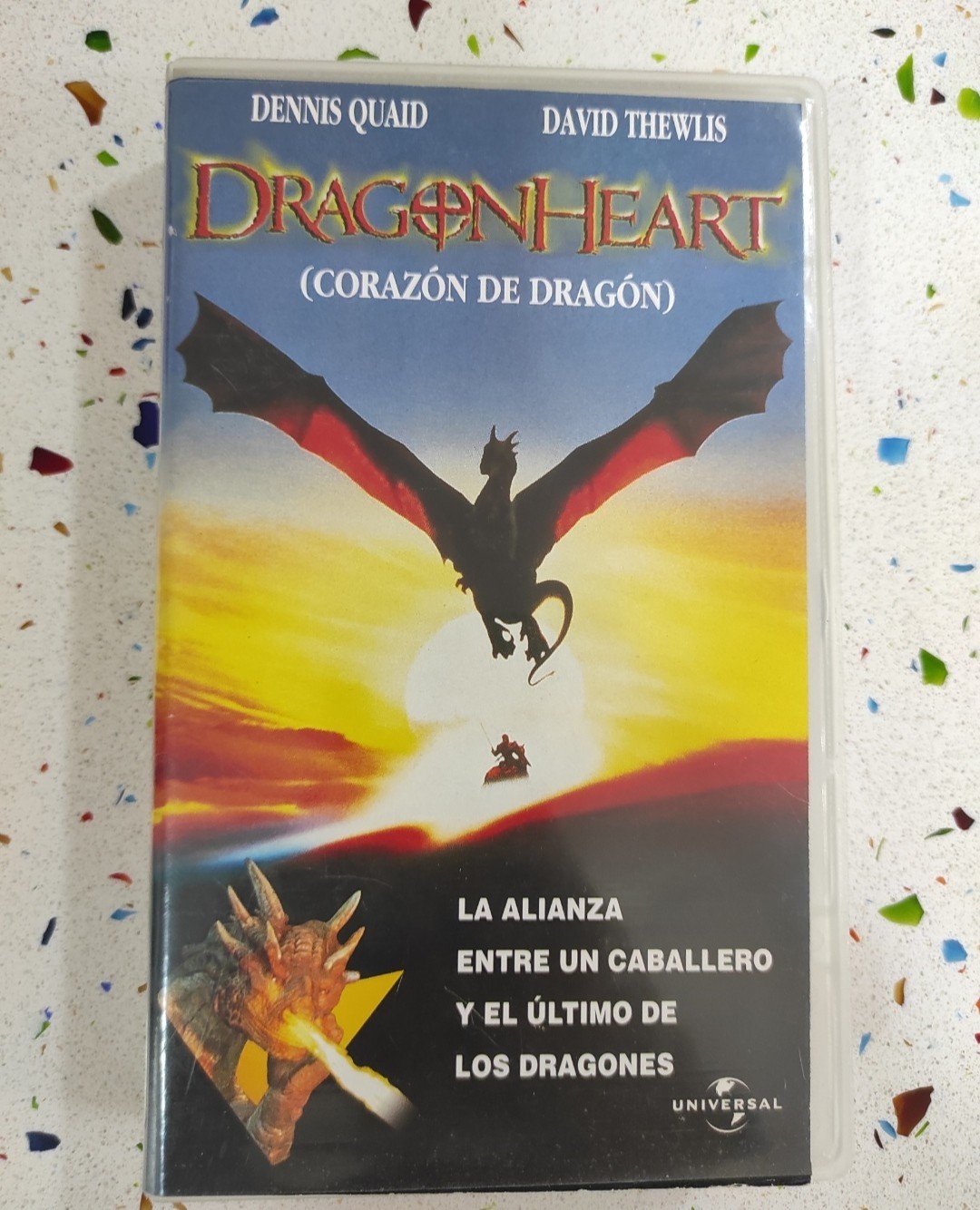 DRAGON HEART CORAZON DE DRAGON VHS CINTA VIDEO DENNIS QUAID DAVID THEWLIS ESPAÑO