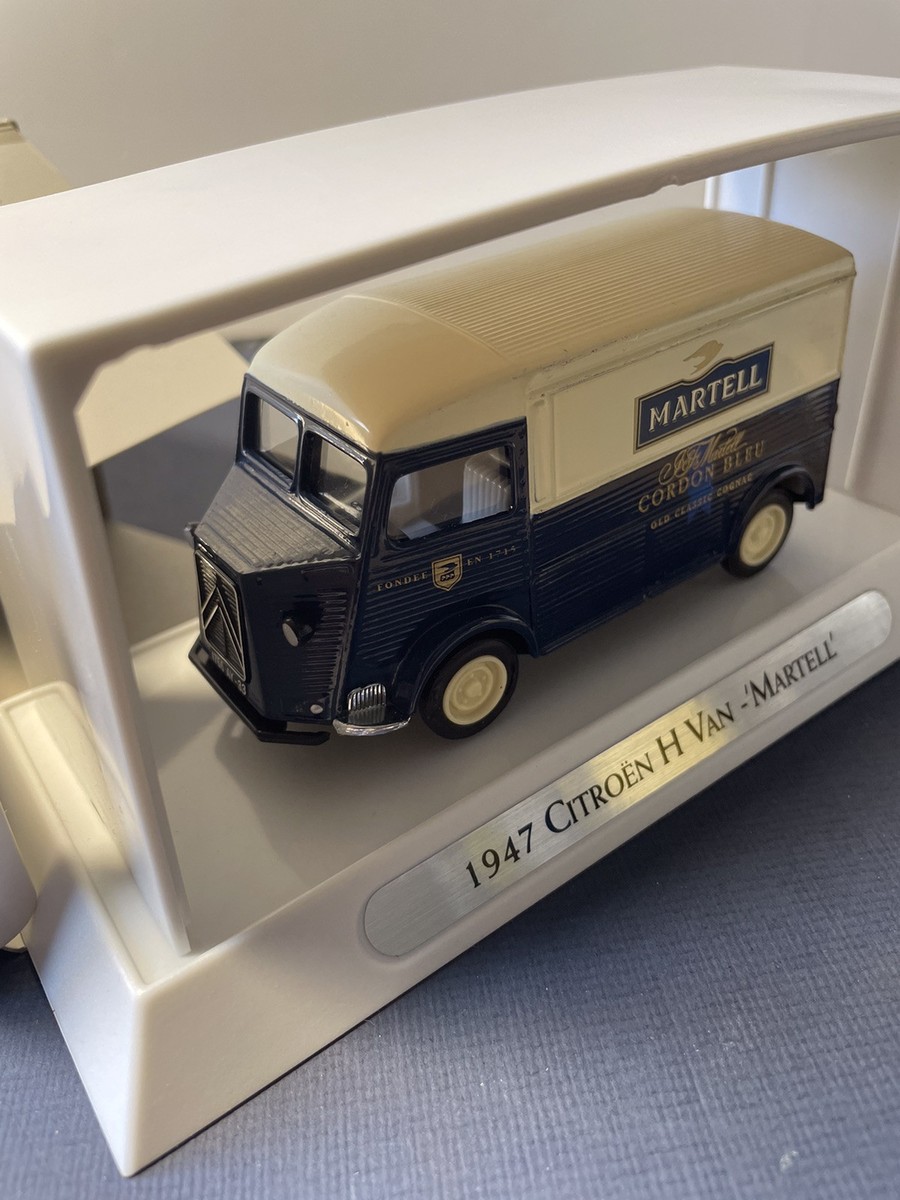 Matchbox Yesteryear YTF2 1947 Citroen 'H' van 'MARTELL'. Mint