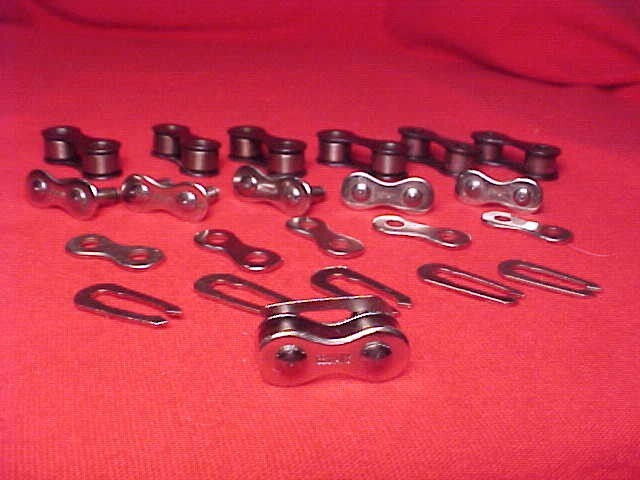 6 NOS UNION Bicycle Chain 1" Pitch Skip Tooth Master Links Prewar Balloon (39.00 USD) 6 NOS UNION Bicycle Chain 1" Pitch Skip Tooth Master Links Prewar Balloon (39.00 USD)
