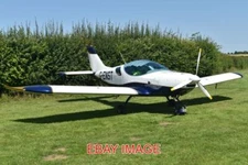 PHOTO  AEROPLANE CZECH SPORT AIRCRAFT SPORTCRUISER 'G-ENST' C/N LAA 328-14769 BU
