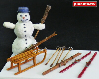 MW22 PLUSMODEL 255 WINTER SET ACCESSORIES  1/35