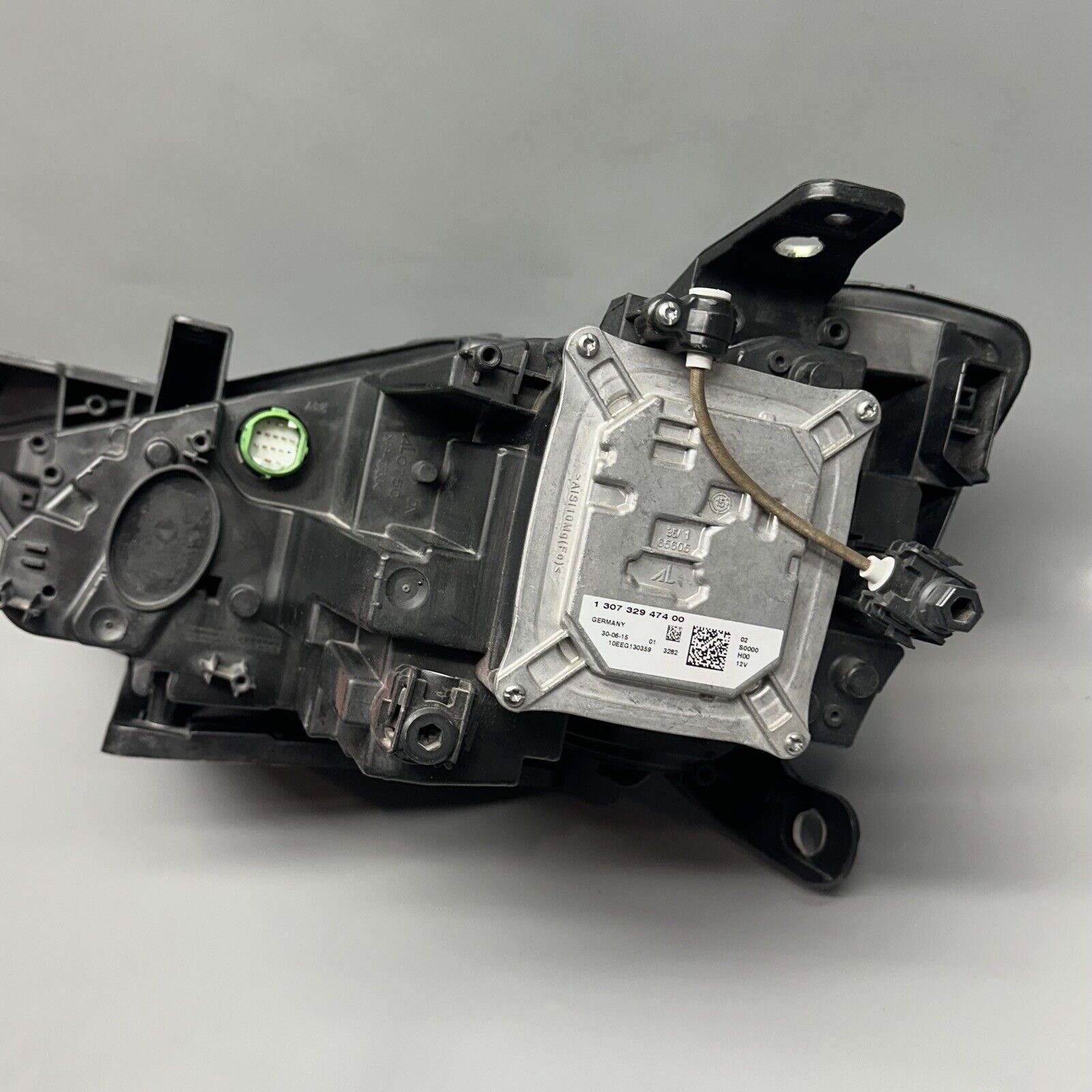 Maserati Ghibli 2014-2019 Right Headlight