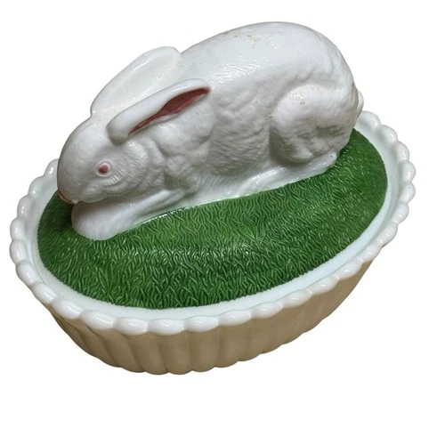 Westmoreland Vintage Milk Glass Rabbit Hand Painted Nest Candy Dish (‘46-‘55)