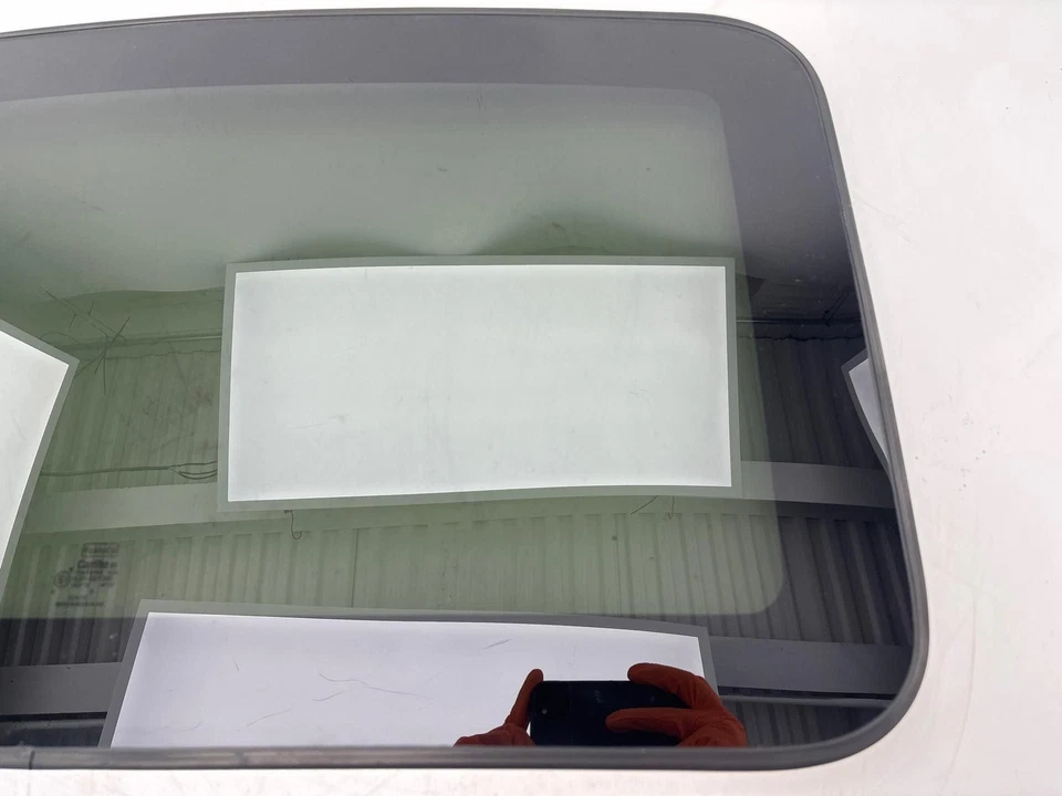 Ford Fusion 2006-2012 techo corredizo vidrio techo corredizo vidrio OEM Foto 3 de 4