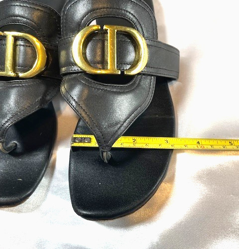Christian Dior 30 Montaigne Thong Black Leather Gold Finish CD Sandals thumbnail 12