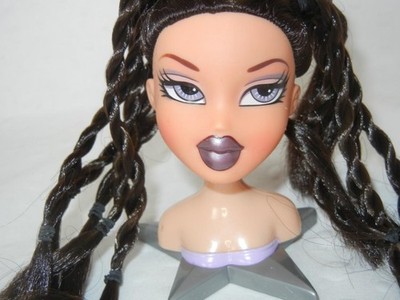 Vintage 2001 MGA Bratz Girlz Girls Head Gamez Games Doll VERY RARE Dana Head