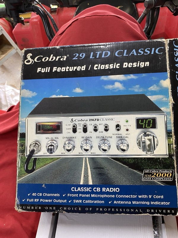 Cobra 29 LTD Classic 40-Channel CB Radio Box with Manual