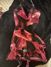 Windsor Women’s Dress with A Rib Cutout In Black/pink
