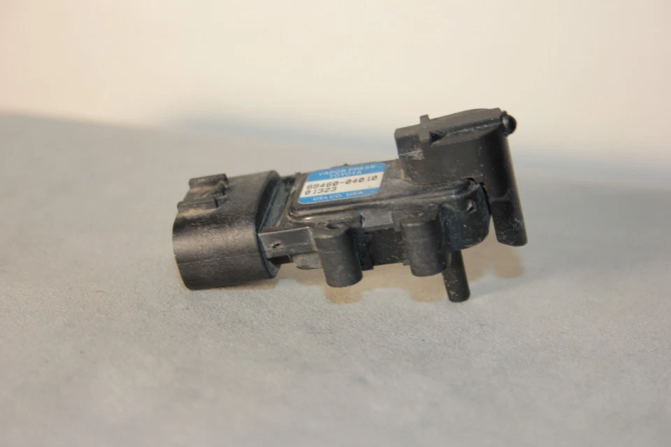 Toyota Tacoma T100 2000 sensor de presión de vapor 89460-04010 Delco "soporte chip" Foto 3 de 4