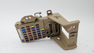 2014-2016 Subaru Forester AWD 2.5 Fusebox Relay Junction Fuse Box 82201FJ110 OEM