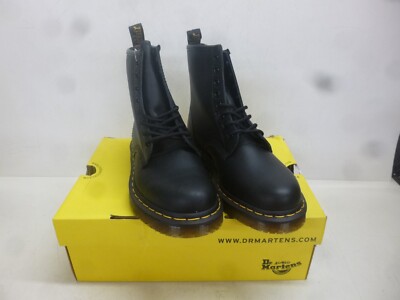 Dr. Martens Black — Industrial Full Grain Amazon.com: Dr. Martens, Unisex 1460 Slip Resistant Steel  main image 4