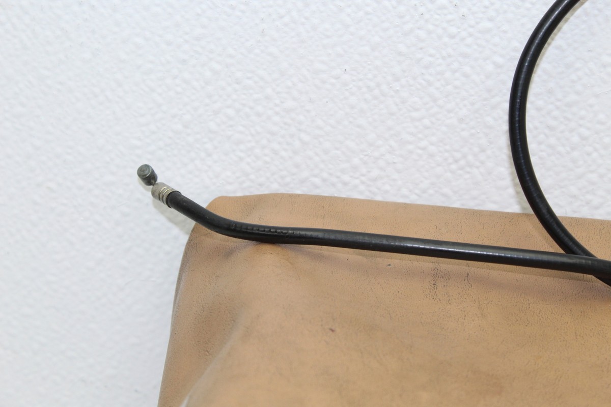 1985 KAWASAKI ZX750 GPZ (#422) THROTTLE CABLE LINE | eBay