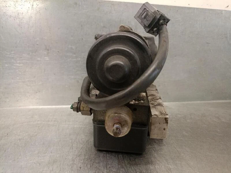 7700824335 abs para RENAULT LAGUNA I (B56 556 ) 2.0 (B56C H N) 1993 5200828 - Imagen 2 de 4