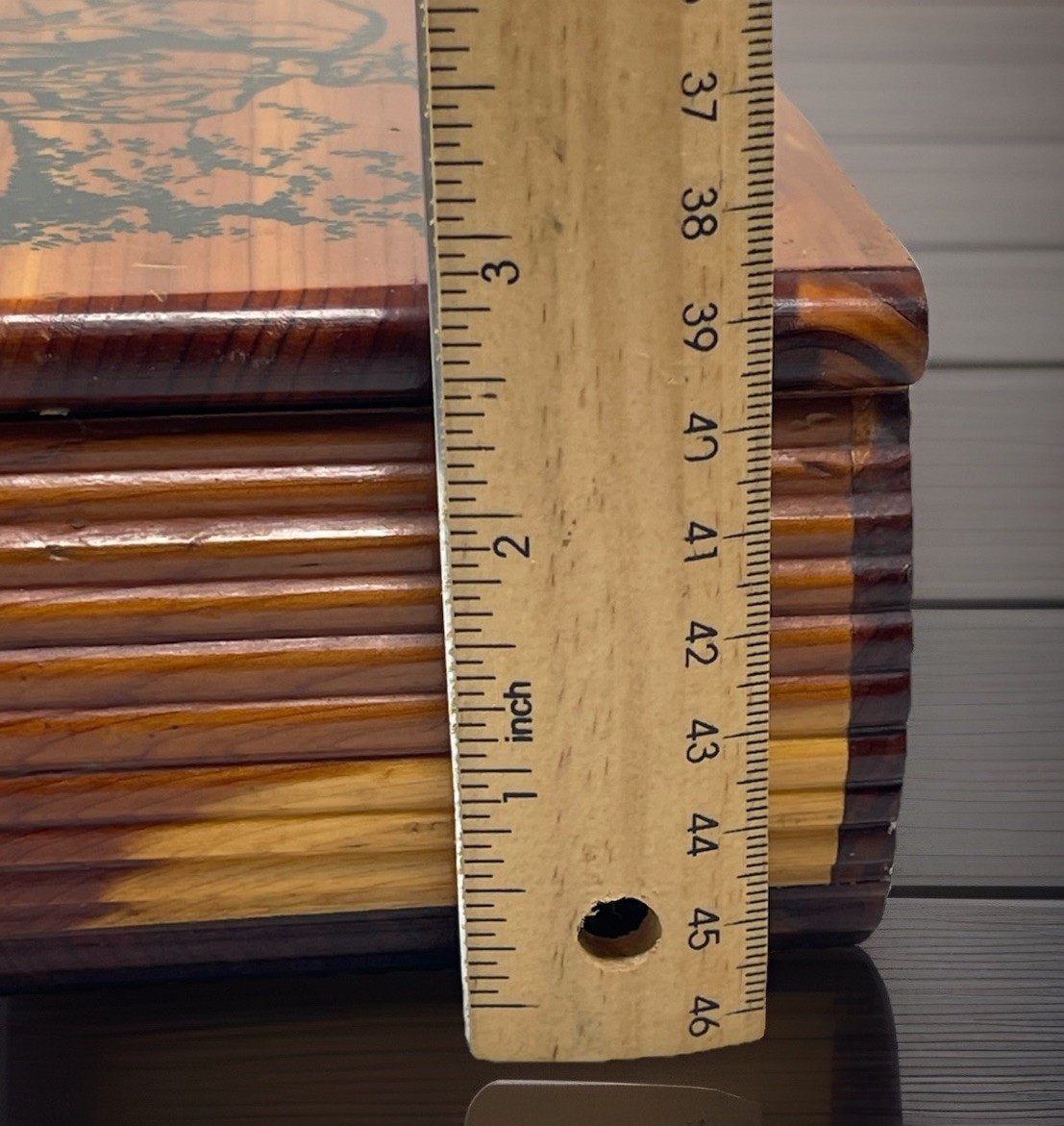 Stone Mountain Wooden Cedar Handcrafted Trinket Keepsake Ribbed Box Deer VTG MCM