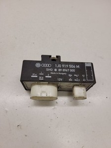 Volkswagen Polo 2004 Diesel Relais Kühlerlüfter 1J0919506M DRA6462