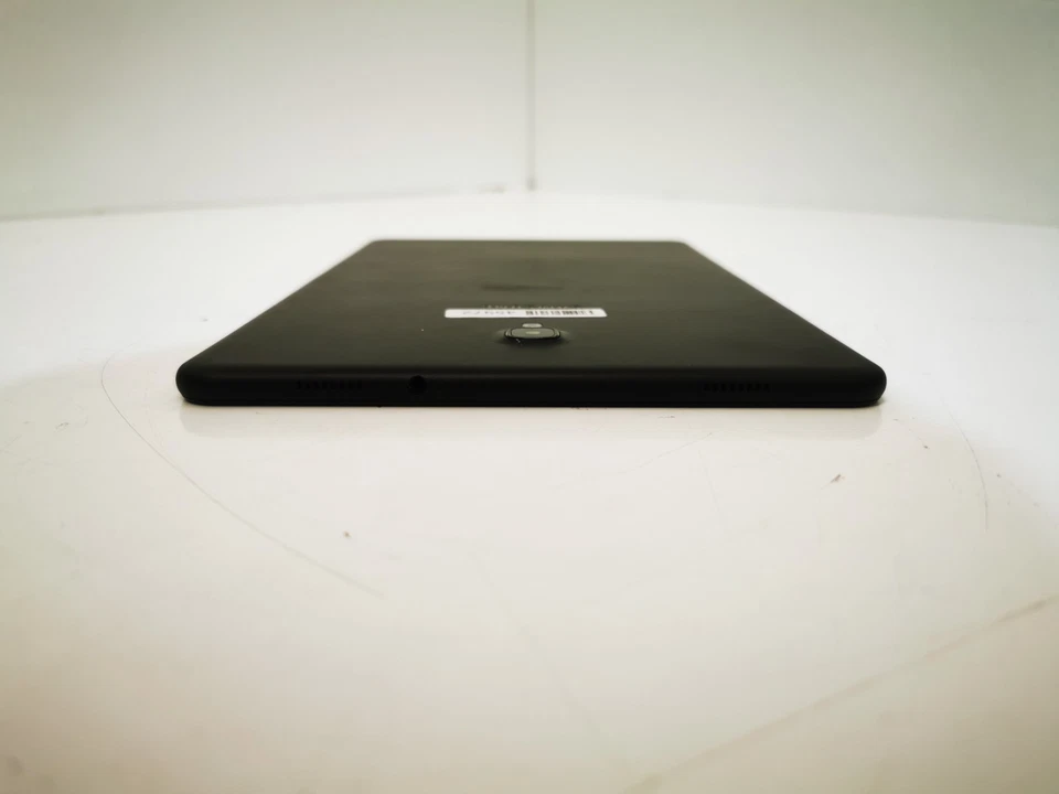 Samsung Galaxy Tab A (SM-T590) (2018) - Black / 10.5" / 32GB / Scratches - Image 3 of 4