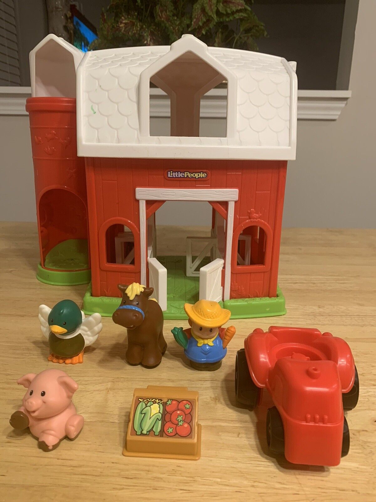 Fisher Price Animal Friends Gift Set - toys & games - by owner - sale -  craigslist