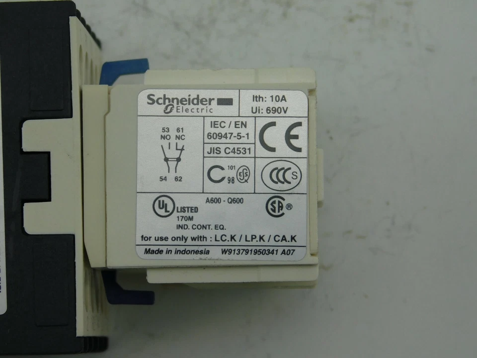 Schneider Electric Circuit Breaker LC7KK09 3 4/12ft7 220V LA1KN111 - Image 4 of 4