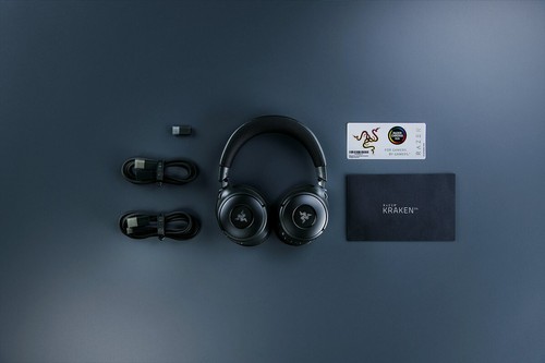 Razer Kraken V4 Headset Wireless Head-band Gaming USB Type-A Bluetooth Black ... - Picture 6 of 7