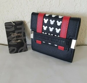loungefly mickey mouse wallet