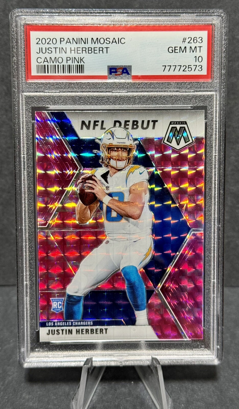 Justin Herbert Rookie - 2020 Panini Mosaic #263 Camo Pink Gem Mint PSA 10