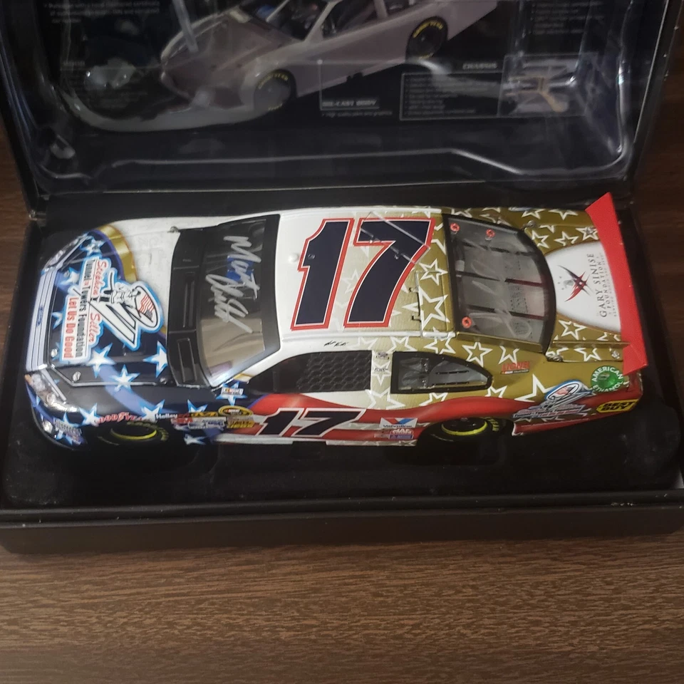 Matt Kenseth-Jack Roush Ford 2012 Fundación Stephen Siller Elite doble autógrafo Foto 4 de 4